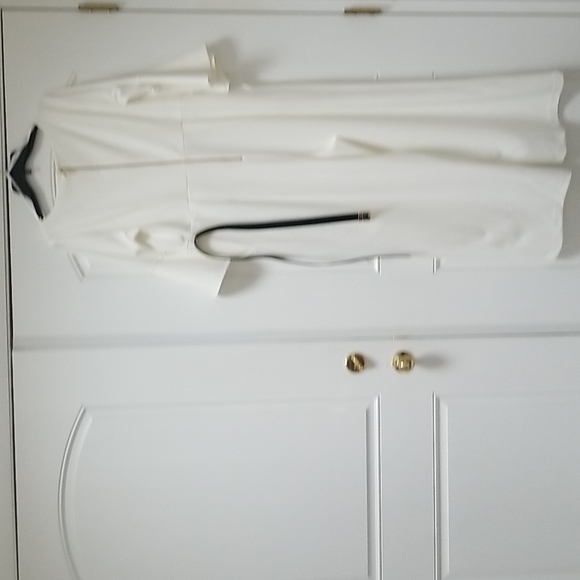 Calvin Klein white  jumpsuit with black belt - Picture 5 of 6